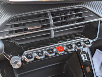 Peugeot 2008 Active Pack. LED. Kamera. KLIMA Vorschaubild 13
