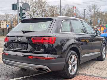 Audi Q7 3.0 TDI quattro NAVI. Kamera. KEYLESS GO Vorschaubild 5