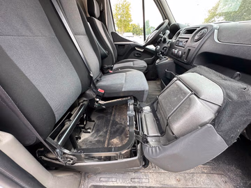 Renault MASTER FG F3300 L2H2 2.3 DCI 130CH GRAND CONFORT Vorschaubild 9