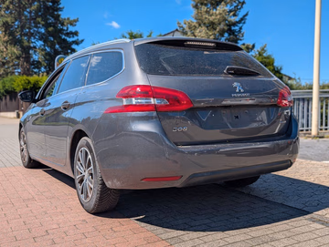 Peugeot 308 SW Allure PANO. NAVI. Kamera. LED Vorschaubild 5
