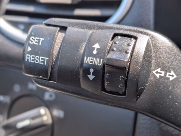 Ford Focus CC Titanium 2.0. SHZ. XENON. KEYLESS Vorschaubild 25