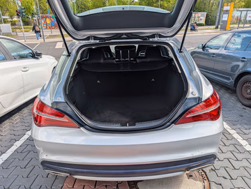 Mercedes-Benz CLA 200 d Shooting Brake AMG Line. NAVI. Kamera Vorschaubild 12