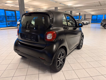 Smart fortwo passion NAVI SHZ MEDIA LEDER TEMPOMAT Vorschaubild 5