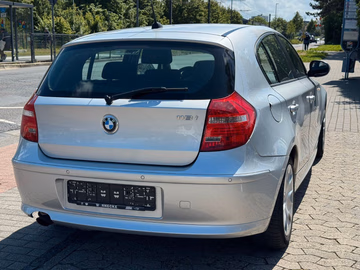 BMW 118i Advantage AUTOM. SHZ. PDC. TEMPOMAT Vorschaubild 7