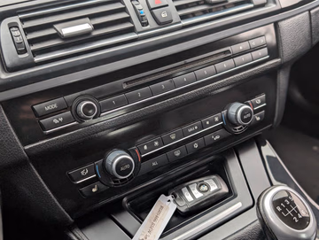 BMW 523i Limousine *XENON*NAVI*LEDER*SHZ*PDC* Vorschaubild 15