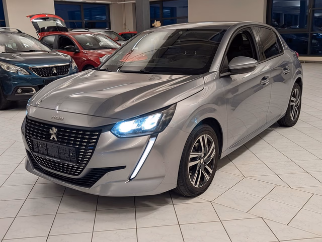 Peugeot 208 Allure NAVI. KAMERA. SHZ. LED Baujahr 2021 (85.000 km, Benzin, 101 PS) - Gebrauchtwagen bei Autohaus Dörrschuck Mainz