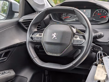 Peugeot 208 Active Business NAVI. PDF. BT Vorschaubild 18