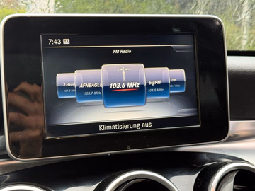 Mercedes-Benz C 180 d AMG Line NAVI. LED. SPORT. AUTOMATIK Vorschaubild 9
