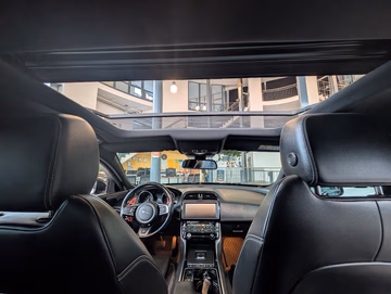 Jaguar XE 25t R-Sport AWD KAMERA Sitzheiz. PANORAMA Vorschaubild 30