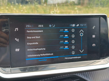 Peugeot 208 GT EAT8. NAVI. KAMERA. LED Vorschaubild 20