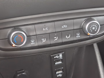 Opel Crossland X Edition NAVI. PDF. DAB Vorschaubild 29