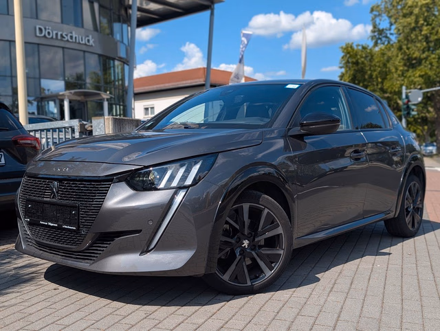 Peugeot 208 GT EAT8. NAVI. KAMERA. LED Baujahr 2023 (35.900 km, Benzin, 101 PS) - Gebrauchtwagen bei Autohaus Dörrschuck Mainz