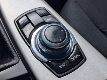 BMW 318d GT NAVI. XENON. PDC. BT. TEMPOMAT Vorschaubild 38