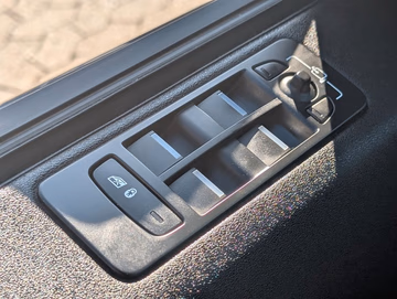Land Rover Discovery Sport Automatik 5 JAHRE GARANTIE Vorschaubild 17