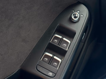 Audi A4 Avant S line. QUATTRO. NAVI. SHZ. AHK Vorschaubild 12