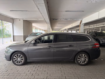 Peugeot 308 SW Allure NAVI. Kamera. PDC. AUTOMATIK Vorschaubild 8