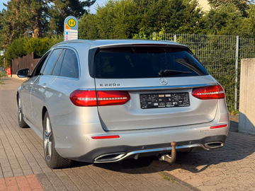 Mercedes-Benz E 220 d T AMG Line 360°. NAVI. LED. SHZ Vorschaubild 6
