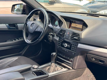 Mercedes-Benz E 200 Coupé SHZ. LEDER. PDC. ALU Vorschaubild 12
