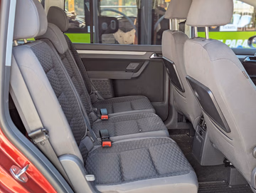 Volkswagen Touran Trendline DSG. PANO. AHK. SHZ Vorschaubild 9