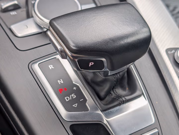 Audi A4 35 TFSI S line NAVI. LED. PDC. 18 ZOLL Vorschaubild 16