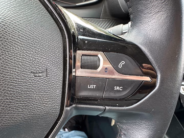 Peugeot 208 Active Pack NAVI. LED. PDC. BT Vorschaubild 12