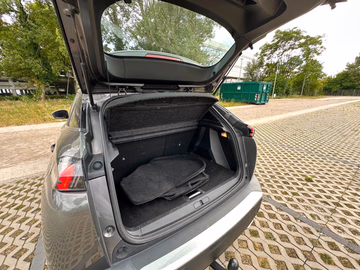 Peugeot 2008 AHK. Kamera. PDC. LED. Klima Vorschaubild 6