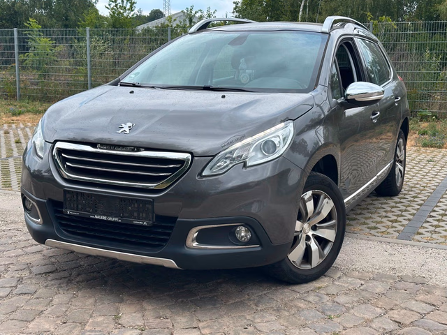 Peugeot 2008 Active PANO.NAVI.SHZ.BT Baujahr 2015 (142.758 km, Benzin, 131 PS) - Gebrauchtwagen bei Autohaus Dörrschuck Mainz
