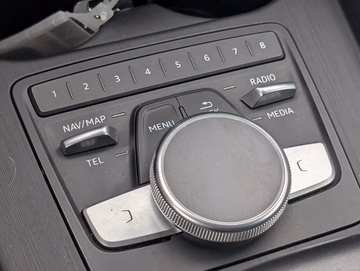 Audi A4 35 TFSI S line NAVI. LED. PDC. 18 ZOLL Vorschaubild 15