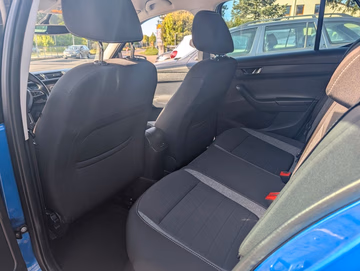 Skoda Fabia 1.0 TSI Drive 125. PDC. Kamera. KESSY Vorschaubild 10