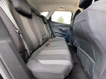 Peugeot 3008 Active NAVI. KAMERA. EAT8. DIGITAL Vorschaubild 7