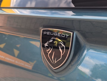 Peugeot 308 SW Active Pack EAT8. AHK. NAVI. LED Vorschaubild 9