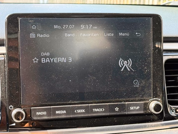 Kia Rio Style DCT. Kamera. KLIMAAUT. CarPlay Vorschaubild 13