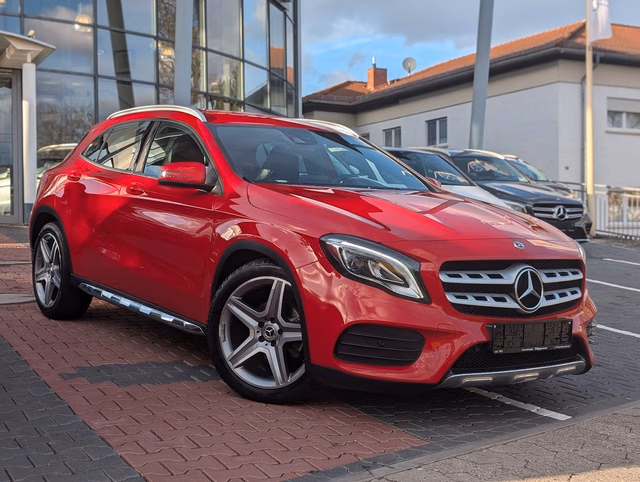 Mercedes-Benz GLA 180 AMG Line. LED. NAVI. Kamera. Keyless Baujahr 2019 (76.935 km, Benzin, 122 PS) - Gebrauchtwagen bei Autohaus Dörrschuck Mainz