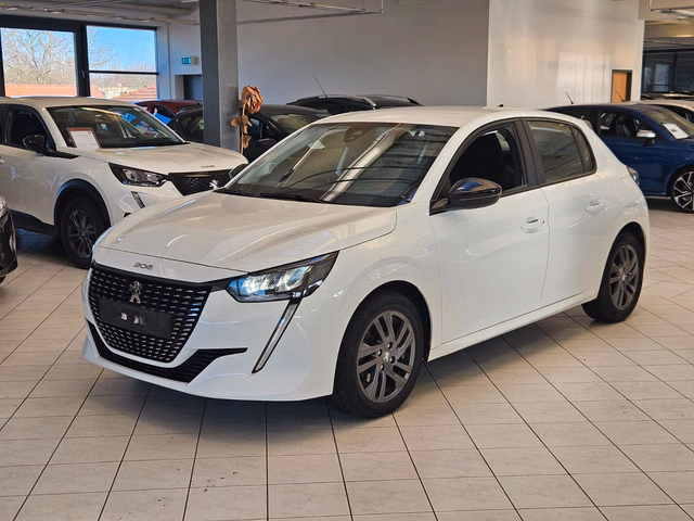 Peugeot 208 1.2 NAVI. PDC. ECO-LED. TEMPOMAT Baujahr 2022 (80.440 km, Benzin, 101 PS) - Gebrauchtwagen bei Autohaus Dörrschuck Mainz