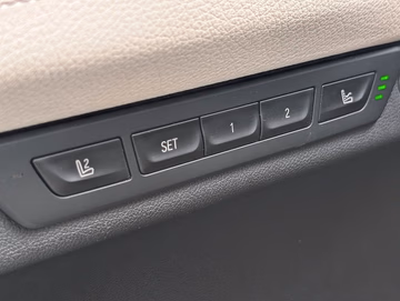 BMW 725d G11 Massage. Kamera. NAVI. 4-Zonen-Klima Vorschaubild 25
