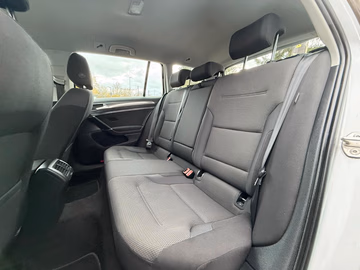 Volkswagen Golf Variant Comfortline SHZ. NAVI. ACC. LED Vorschaubild 12