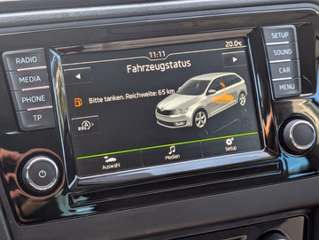 Skoda Rapid Spaceback Ambition AHK. SHZ. PDC. DAB Vorschaubild 31