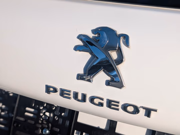 Peugeot 2008 PureTech Signature AT. PDC. 1.Hand Vorschaubild 7