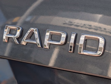 Skoda Rapid Spaceback Ambition AHK. SHZ. PDC. DAB Vorschaubild 6