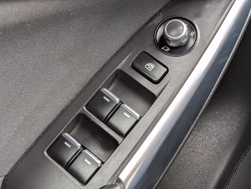 Mazda 6 Exclusive Automatik LED Navi Leder Vorschaubild 13