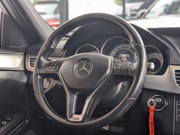 Mercedes-Benz E200 Avantgarde Leder LED PDC Navi ab 149€/Monat Vorschaubild 12