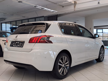 Peugeot 308 Allure Business LED. NAVI. ACC. Kamera Vorschaubild 5