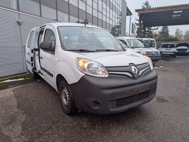 Renault Kangoo Express Maxi - Foto 1 von 10 - Autohaus Dörrschuck Mainz