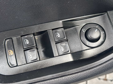 Skoda Superb Ambition *DSG*AHK schwenkbar*NAVI*XENON Vorschaubild 13