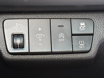 Kia Rio Style DCT. Kamera. KLIMAAUT. CarPlay Vorschaubild 10