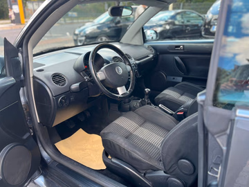 Volkswagen New Beetle 2.0 CUP Edition Sitzh. Klima. Radio Vorschaubild 8