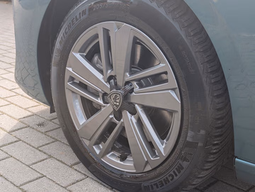 Peugeot 308 SW Active Pack EAT8. AHK. NAVI. LED Vorschaubild 20