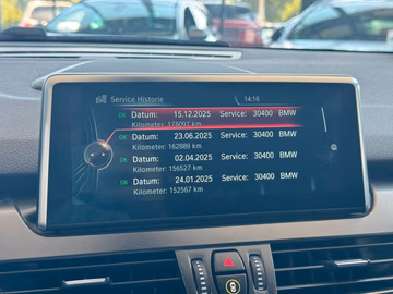 BMW 220d xDrive Advantage NAVI. HUD. 4x4. Kamera Vorschaubild 27
