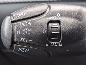 Peugeot 208 Active Business NAVI. PDF. BT Vorschaubild 23