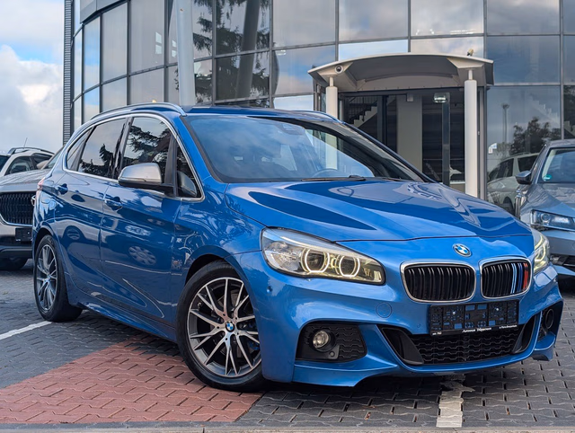 BMW 220d Active Tourer M Sport NAVI. LED. SHZ. HUD Baujahr 2015 (195.300 km, Diesel, 190 PS) - Gebrauchtwagen bei Autohaus Dörrschuck Mainz